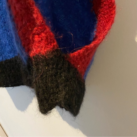 vintage Hand knit oversized colourblock vest - Picture 3 of 3